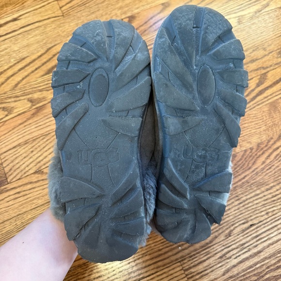 UGG women’s coquette shearling slippers Sz 8 gray - Picture 6 of 7